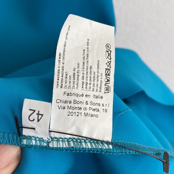 CHIARA BONI V-Neck Knee-Length Dress Size: Small Sz 42 - Picture 16 of 16